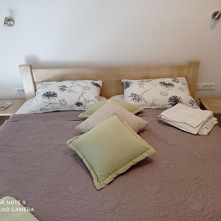 Berat Apartment Воднян Екстериор снимка