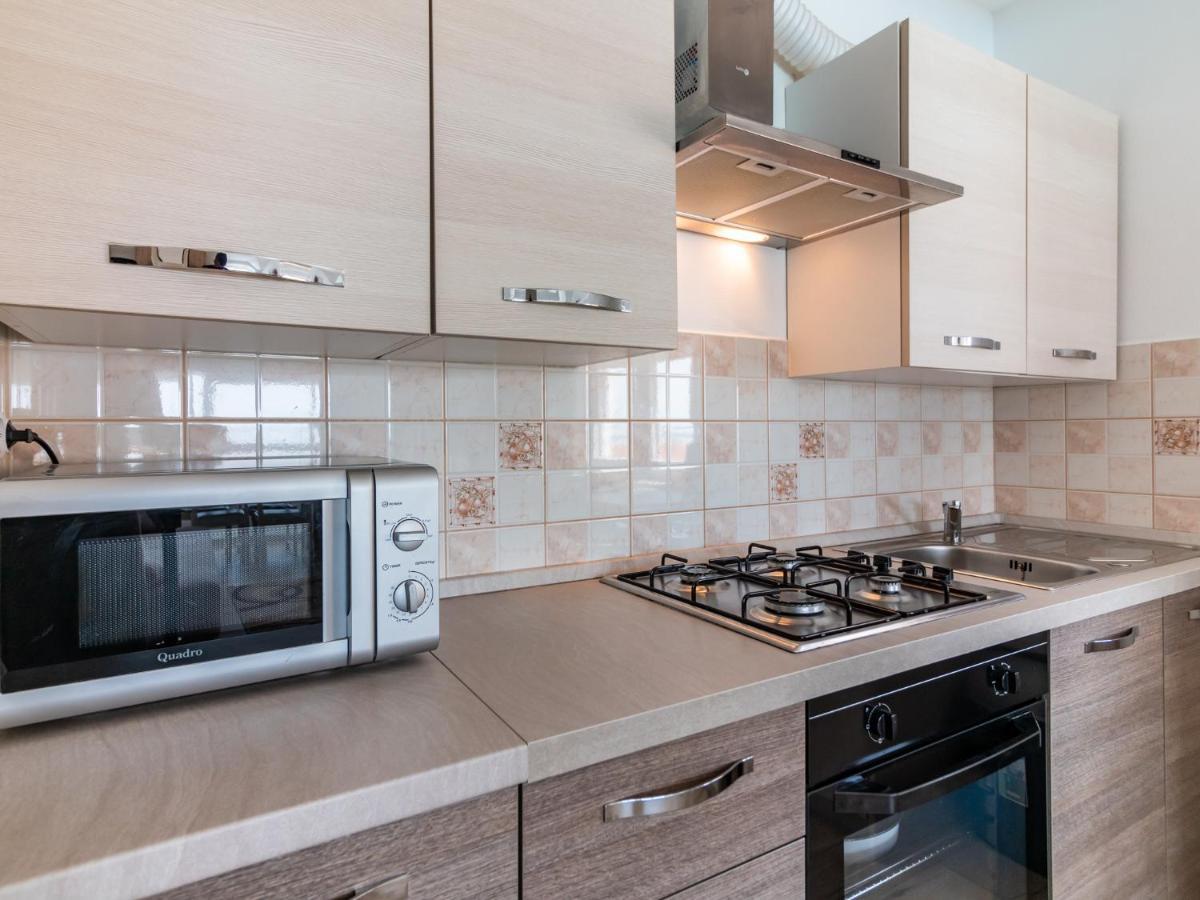 Berat Apartment Воднян Екстериор снимка