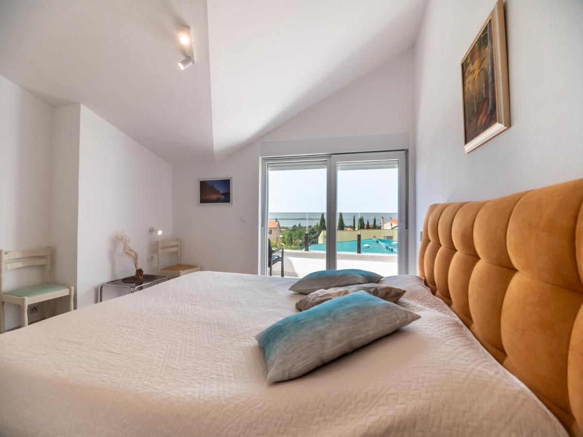 Berat Apartment Воднян Екстериор снимка