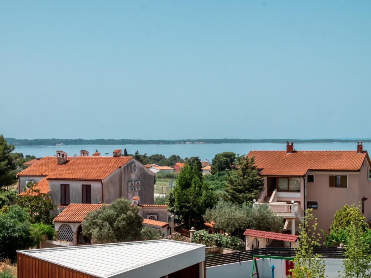 Berat Apartment Воднян Екстериор снимка