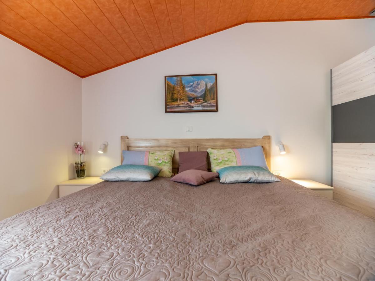 Berat Apartment Воднян Екстериор снимка