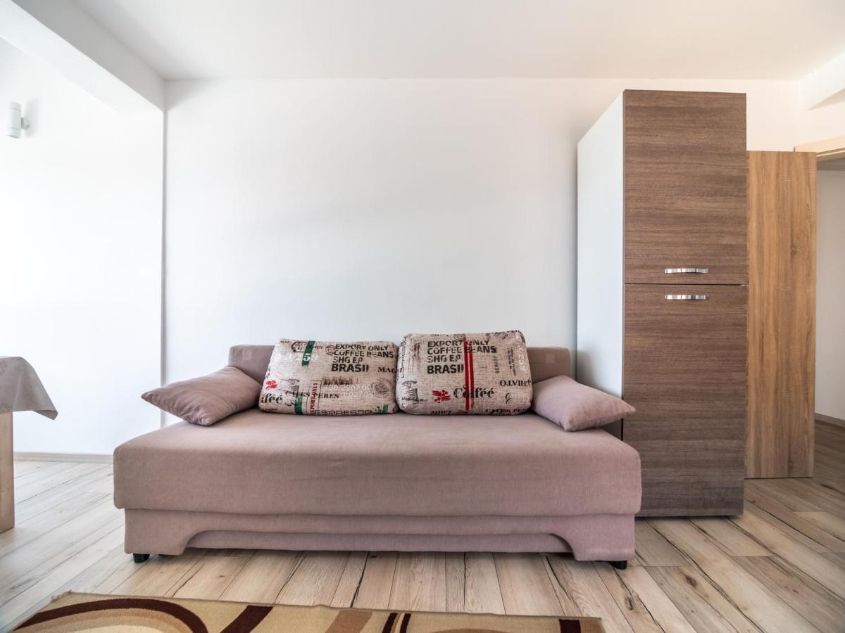 Berat Apartment Воднян Екстериор снимка