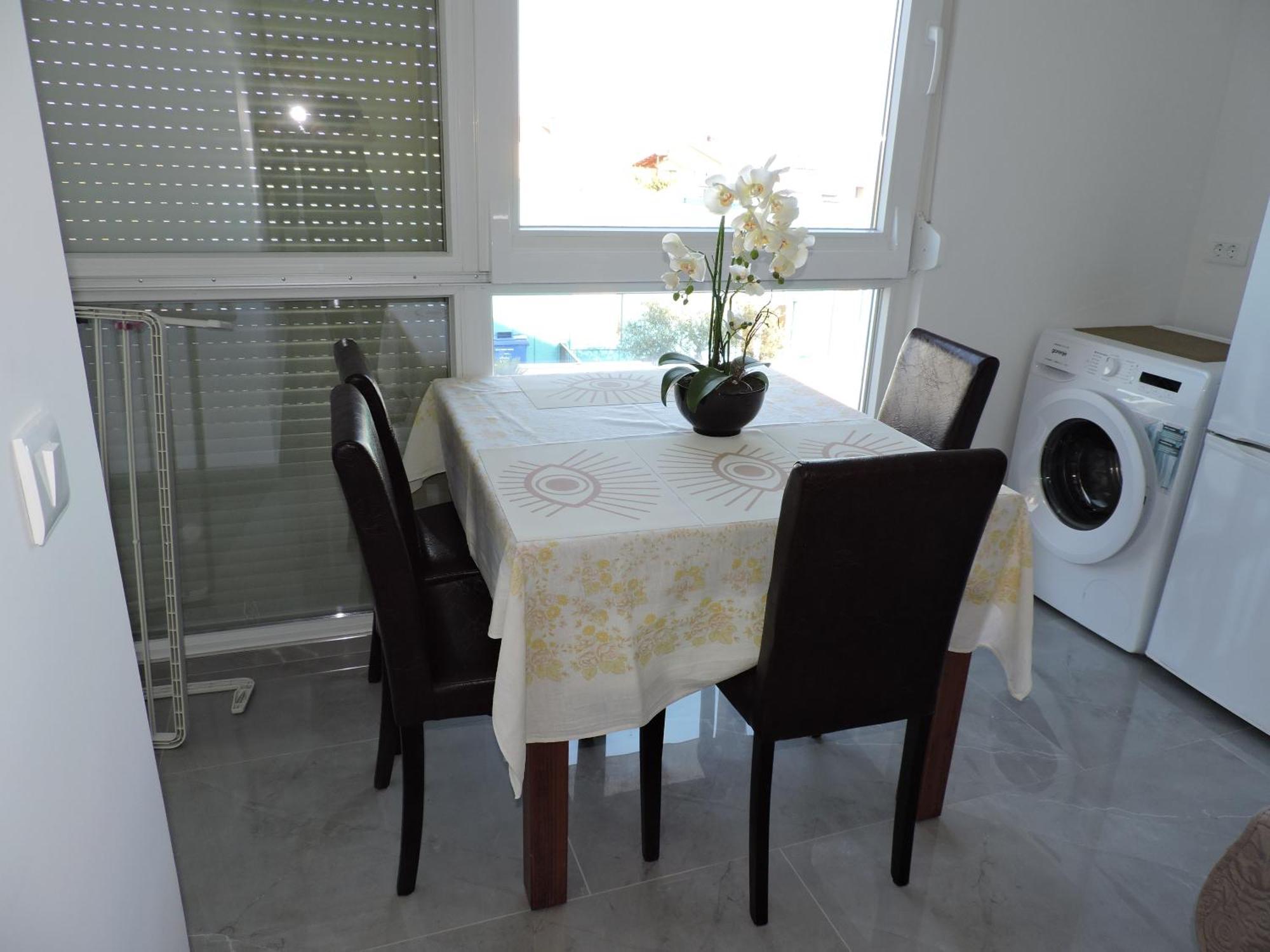 Berat Apartment Воднян Екстериор снимка